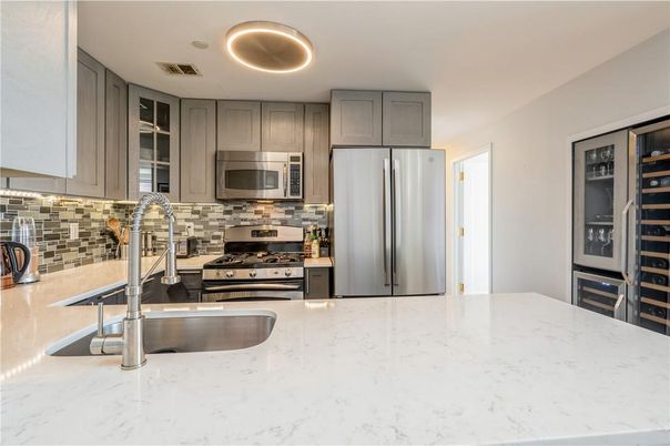 Interior, Kitchen, Stainless Steel Appliances