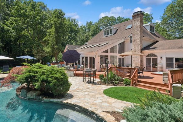 Exterior, Pool, Solar Panels