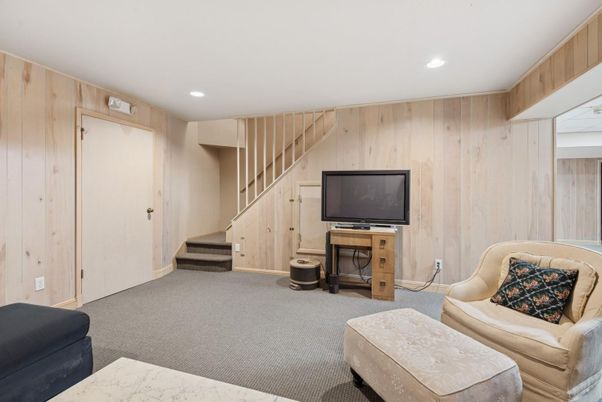 Interior, Living room, Recessed Lighting, Wooden Walls