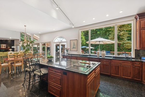 Chandelier, Dining room, Interior, Kitchen, Recessed Lighting
