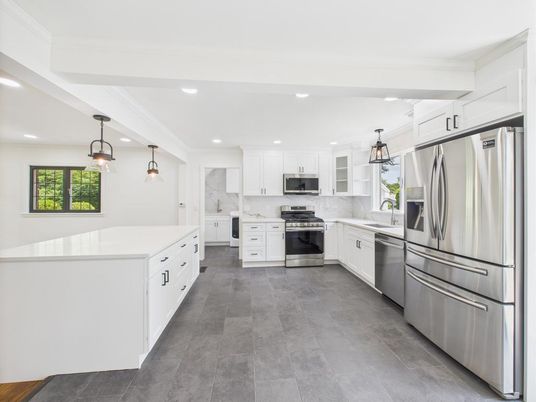 Interior, Kitchen, Pendant Lights, Recessed Lighting, Stainless Steel Appliances