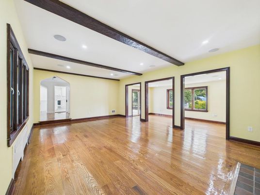 Empty room, Interior, Recessed Lighting, Wooden Beams, Wood Texture Flooring