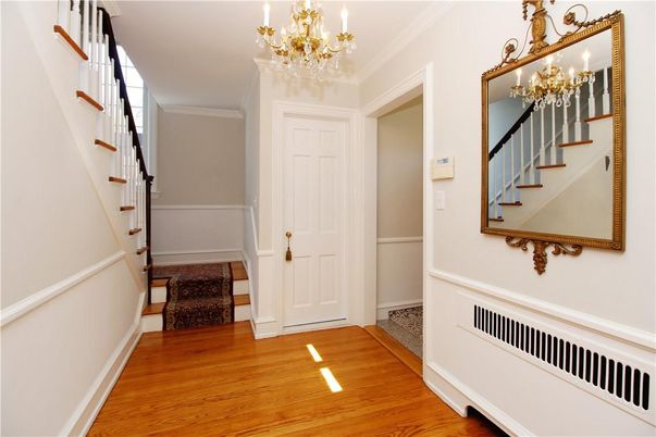 Chandelier, Interior, Wood Texture Flooring