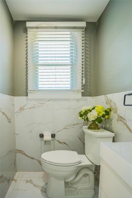 Bathroom, Interior, Marble Walls