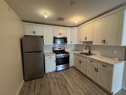Interior, Kitchen, Stainless Steel Appliances, Wood Texture Flooring