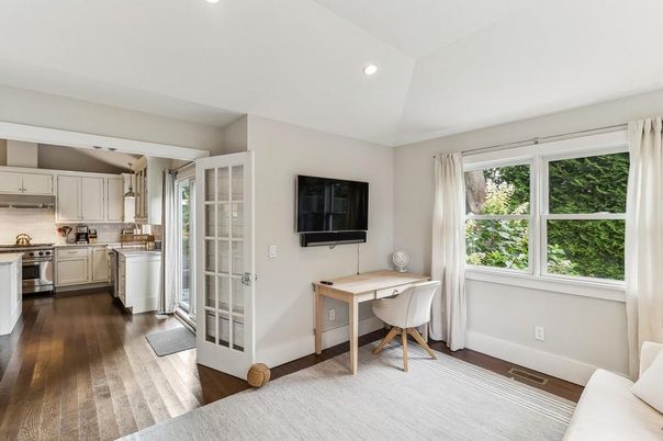 Home Office, Interior, Kitchen, Recessed Lighting, Wood Texture Flooring