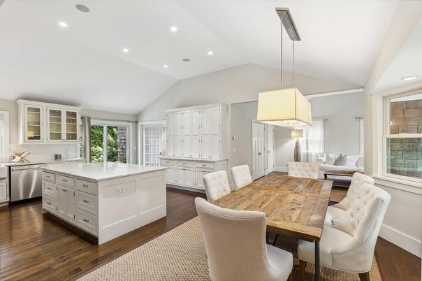 Dining room, Interior, Kitchen, Pendant Lights, Recessed Lighting, Wood Texture Flooring