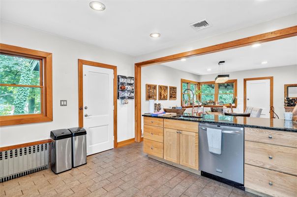 Dining room, Interior, Kitchen, Pendant Lights, Recessed Lighting