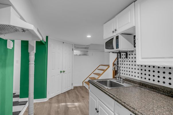 Interior, Kitchen, Recessed Lighting, Wood Texture Flooring