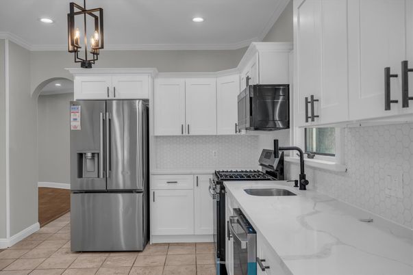 Interior, Kitchen, Pendant Lights, Recessed Lighting, Stainless Steel Appliances