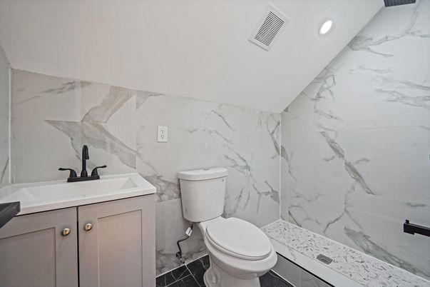 Bathroom, Interior, Marble Walls, Recessed Lighting