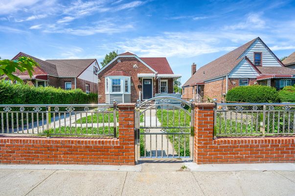 Exterior, Facade, Brick Facade, Tudor Revival