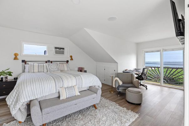 Bedroom, Interior, Water, Wood Texture Flooring