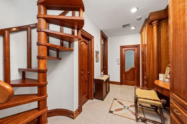 Interior, Recessed Lighting