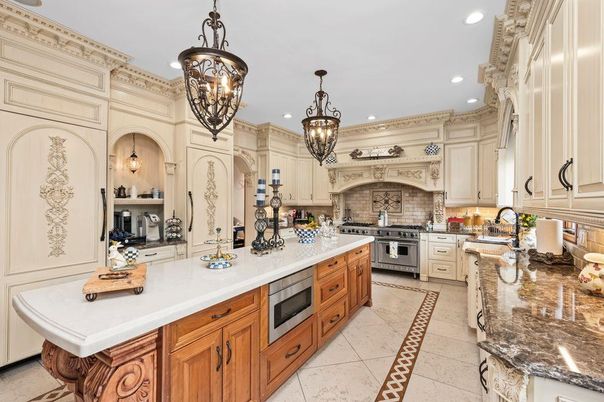 Chandelier, Interior, Kitchen, Pendant Lights, Recessed Lighting, Stainless Steel Appliances
