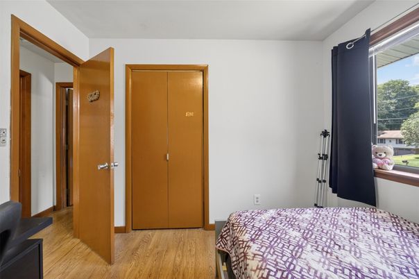 DE Listing image placeholder