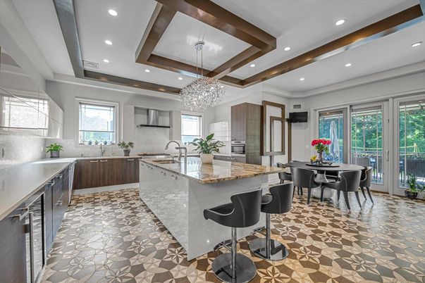 Chandelier, Dining room, Interior, Kitchen, Recessed Lighting, Stainless Steel Appliances, Wooden Beams