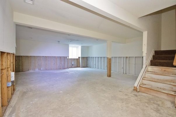 Interior, Wooden Walls