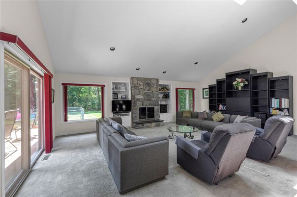 Fireplace, Interior, Living room, Recessed Lighting