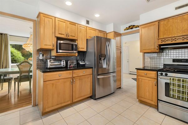Dining room, Interior, Kitchen, Recessed Lighting, Wood Texture Flooring