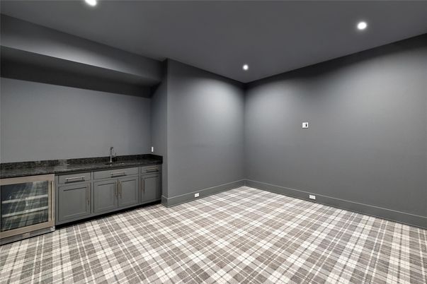 Empty room, Interior, Recessed Lighting