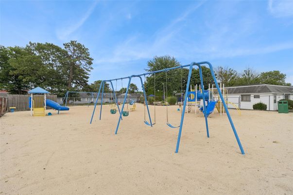 Backyard, Exterior, Playground