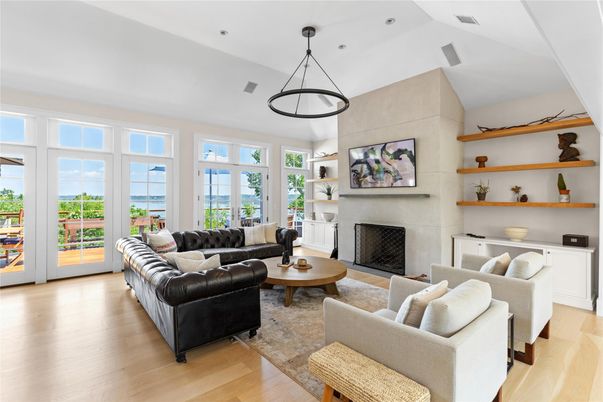 Fireplace, Interior, Living room, Pendant Lights, Recessed Lighting, Wood Texture Flooring