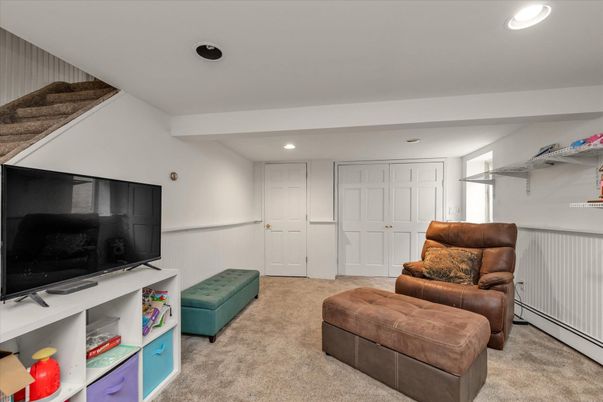 Interior, Living room, Recessed Lighting