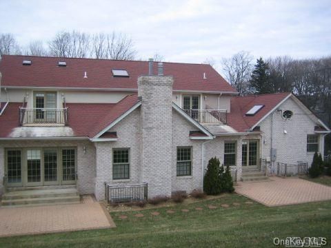 Backyard, Exterior, Facade, Ranch