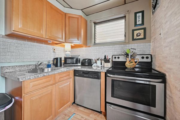 Interior, Kitchen, Stainless Steel Appliances, Wood Texture Flooring
