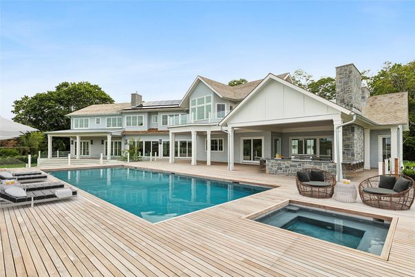 Exterior, Pool, Solar Panels