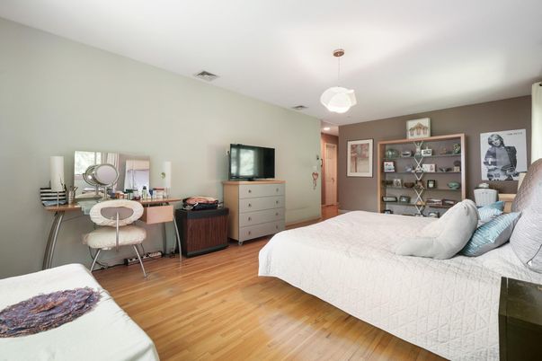 Bedroom, Interior, Pendant Lights, Wood Texture Flooring