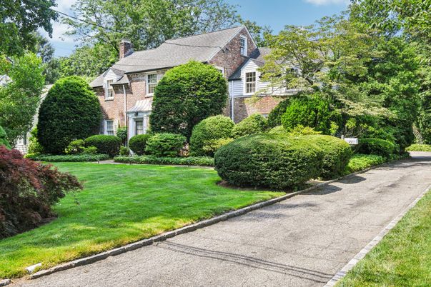 Backyard, Exterior, Facade, Brick Facade, French Provincial