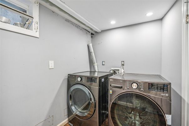 Interior, Recessed Lighting, Washer