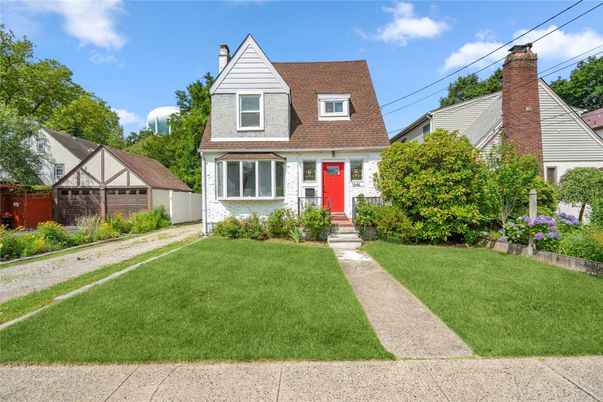 Detached Garage, Exterior, Facade, Cape Cod