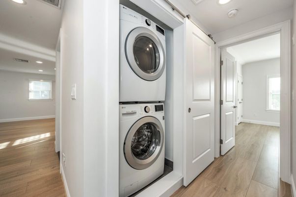 Interior, Recessed Lighting, Utility Closets, Washer, Wood Texture Flooring