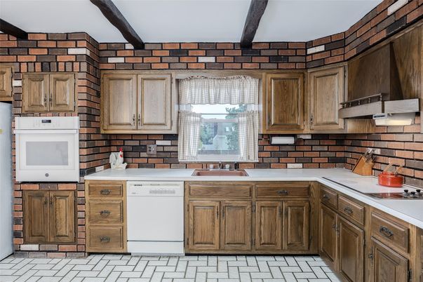 Interior, Kitchen, Stone Walls