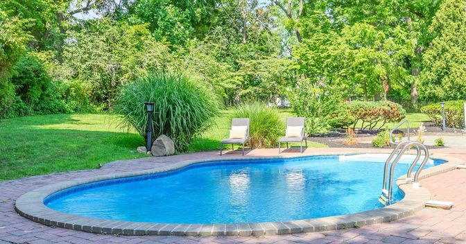 Exterior, Pool