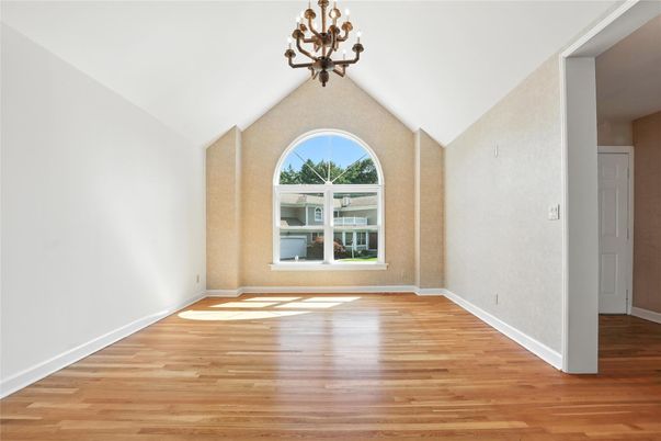 Chandelier, Empty room, Interior, Wood Texture Flooring