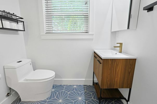 Bathroom, Interior