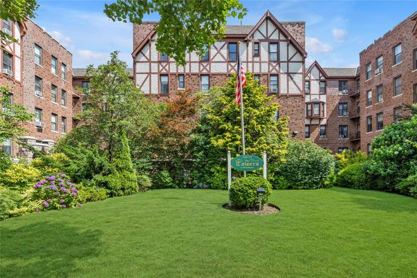 Exterior, Facade, Brick Facade, Tudor Revival