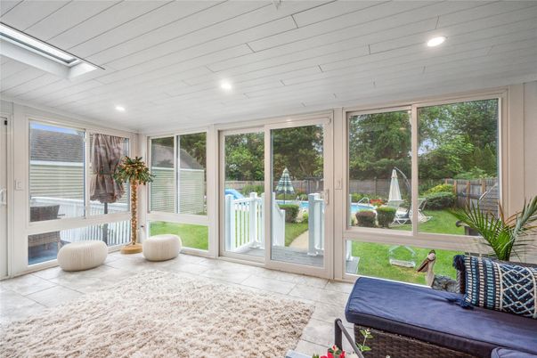 Interior, Recessed Lighting, Sun Room