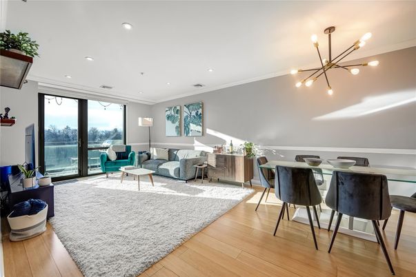 Dining room, Interior, Living room, Pendant Lights, Recessed Lighting, Wood Texture Flooring