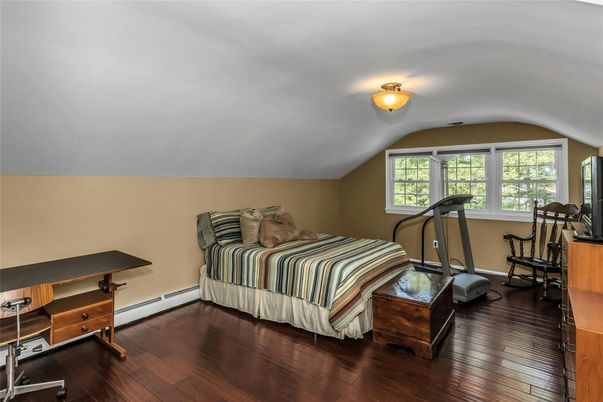 Bedroom, Fitness Equipment, Interior, Wood Texture Flooring
