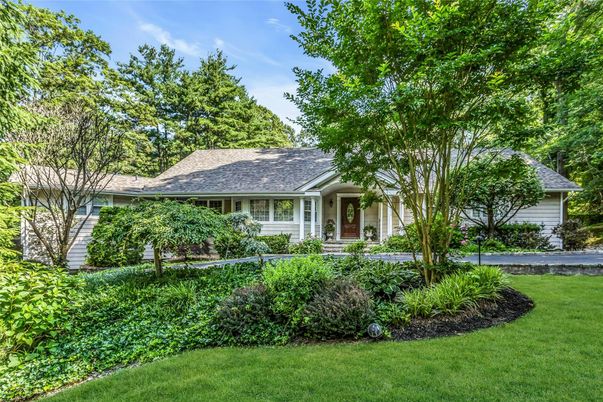 Backyard, Exterior, Facade, Cape Cod