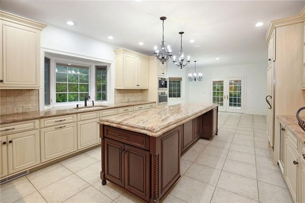 Chandelier, Interior, Kitchen, Recessed Lighting