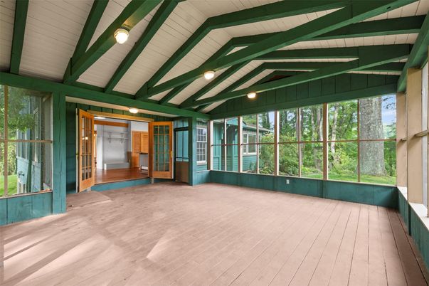 Empty room, Interior, Sun Room, Wood Texture Flooring
