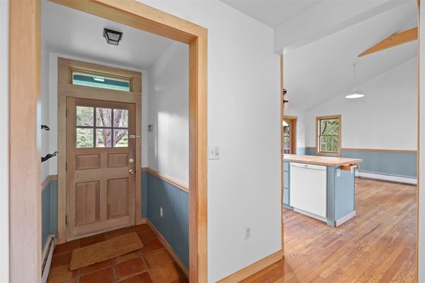 Interior, Kitchen, Pendant Lights, Wood Texture Flooring