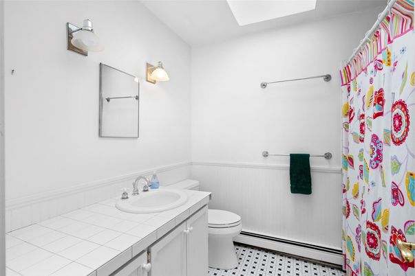 Bathroom, Interior, Tile Countertops