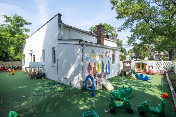 Backyard, Exterior, Playground